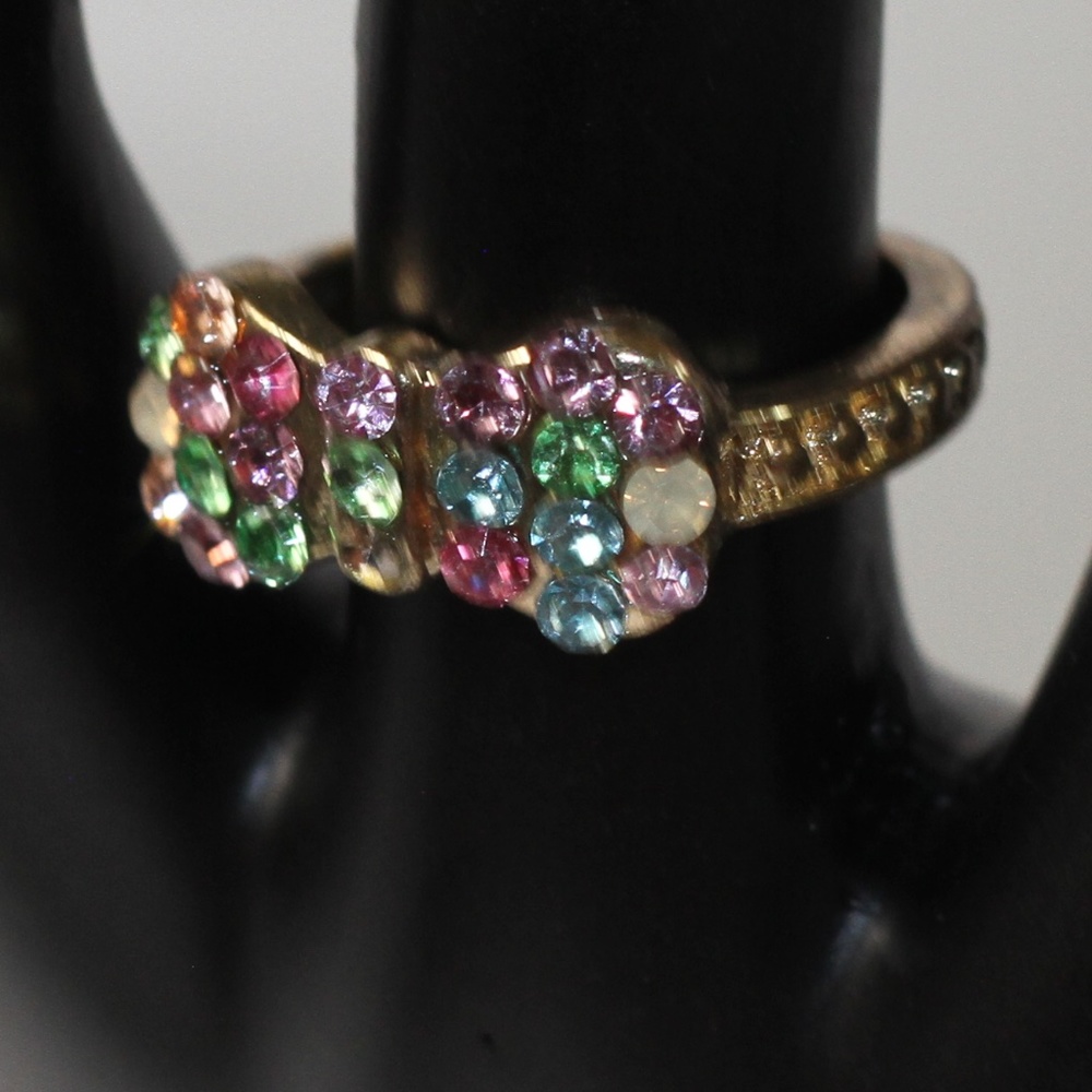 Multi Color Ribbon Ring (5 1/2)